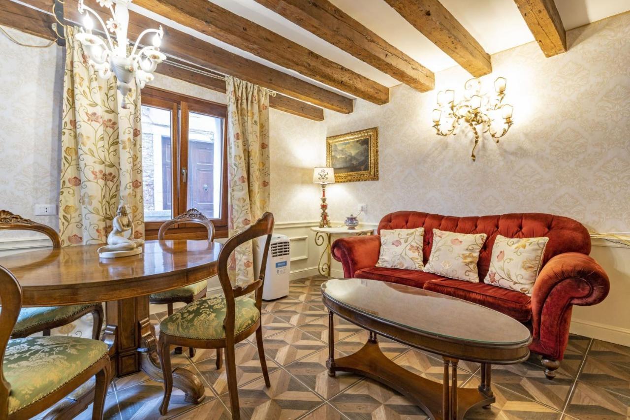 Apartamento Il Nido Di San Stae Venecia Exterior foto
