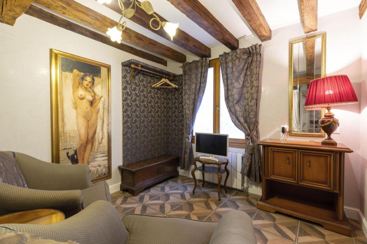 Apartamento Il Nido Di San Stae Venecia Exterior foto