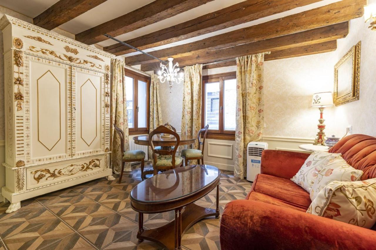 Apartamento Il Nido Di San Stae Venecia Exterior foto