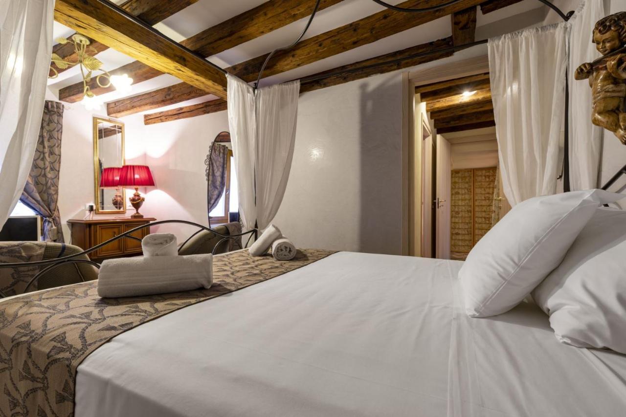 Apartamento Il Nido Di San Stae Venecia Exterior foto